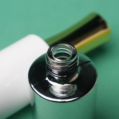 Bấm kín nắp kính rỗng chai sơn móng tay bề mặt mịn SGS