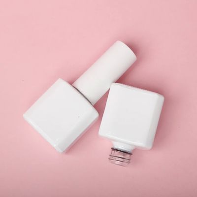 Các chai sơn móng 15ml trơn tru và không chứa chất xịt kéo dài